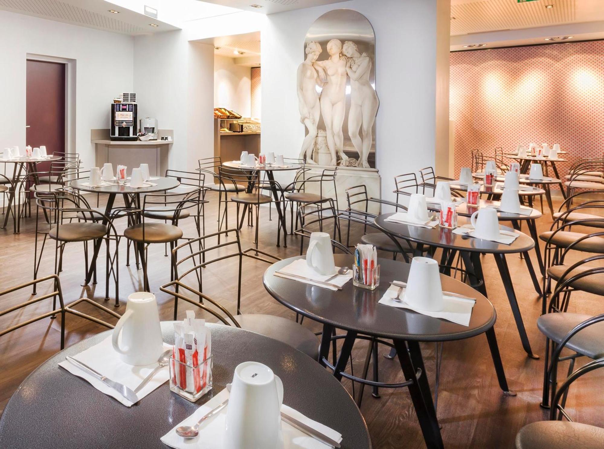 Libertel Canal Saint Martin Paris