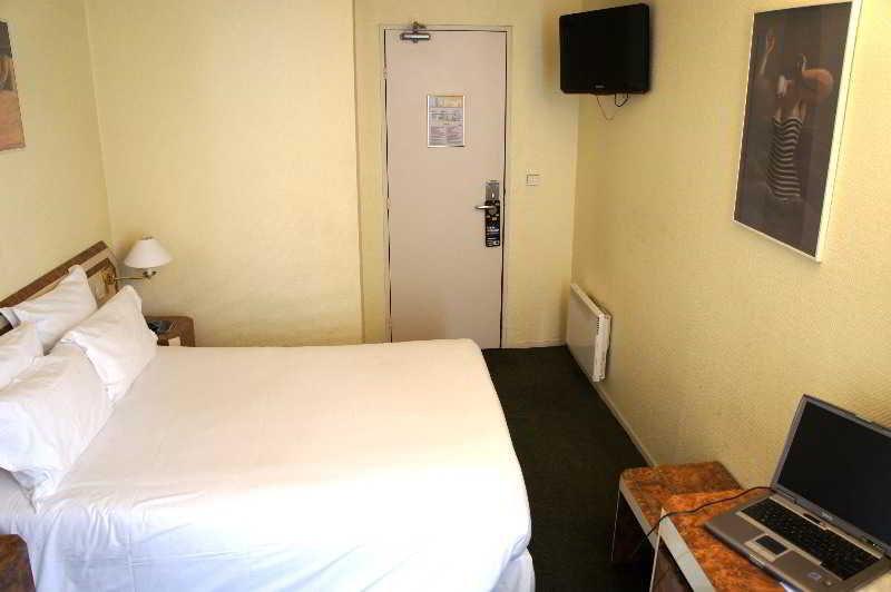 Hotel Libertel Canal Saint Martin Parigi