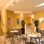 Libertel Canal Saint Martin Hotel